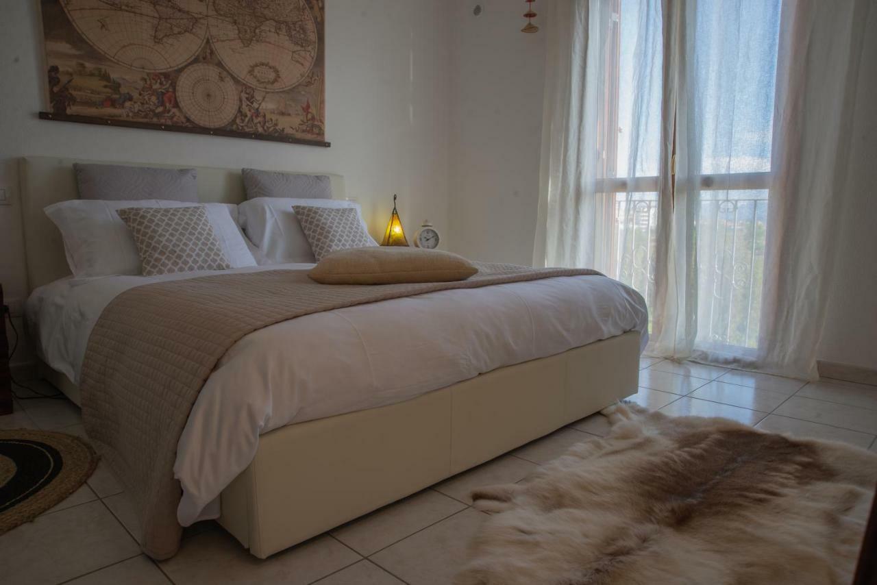 Boutique Apartment Vista Sul Parco Olbia Bagian luar foto